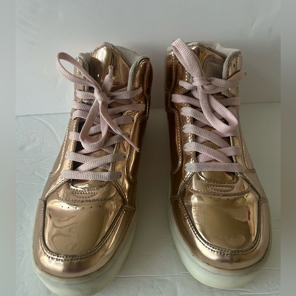 Skechers Energy Lights Rose Gold Hi top sneaker

Size 7 - Picture 1 of 12